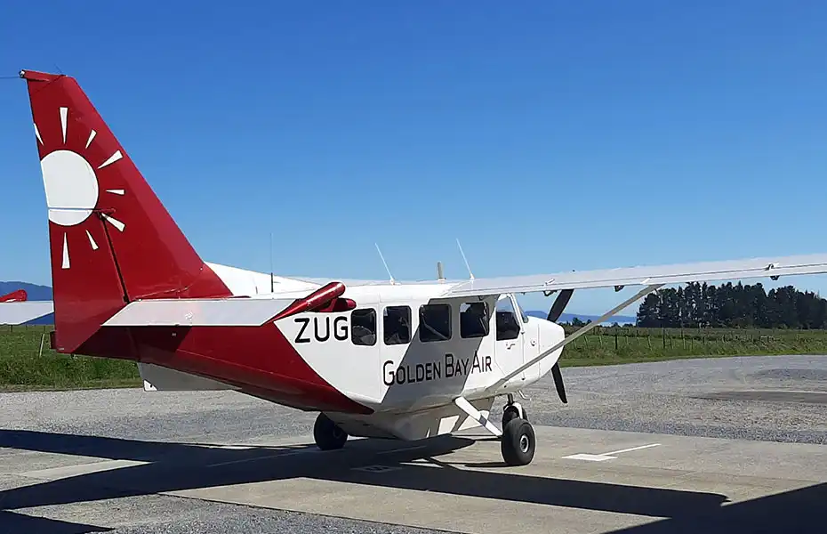 Golden Bay Air 8-seat GippsAero GA8 Airvan ZK-ZUG