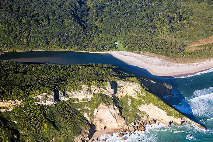 Map showing Golden Bay Air flight and shuttle routes between Karamea, Takaka, Nelson, Nelson, and Brown Hut